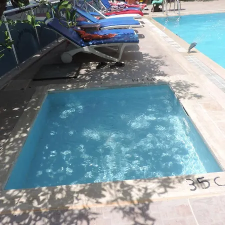 Banana Apartmanhotel Marmaris