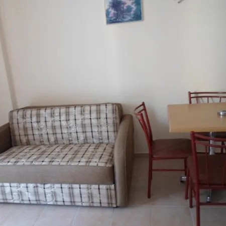 Banana 马尔马里斯