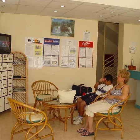 Banana アパートホテル