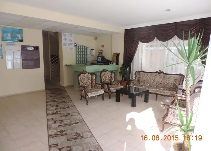 Banana מלון דירות