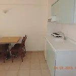 Banana 2* מרמריס