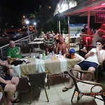 מלון דירות Banana