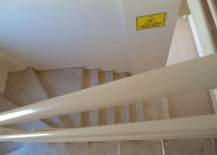 Banana Apart Otel Marmaris